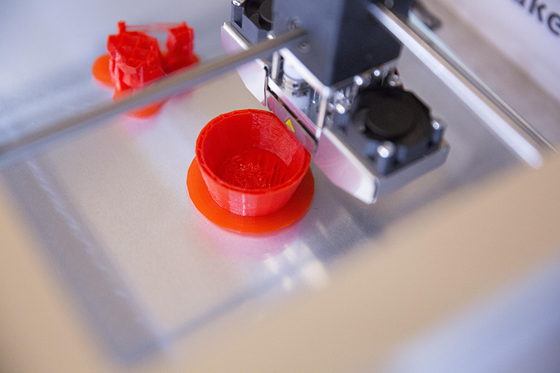 Printing a monochrome object