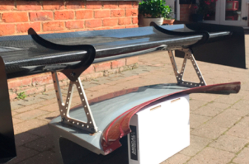 Alerón con componentes elaborados con equipos Wazer