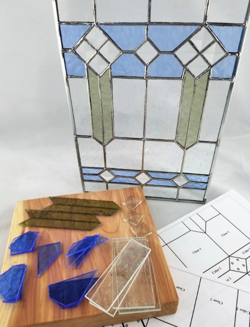 Teile für ein Glasfenster mit Wazer-Maschinen hergestellt