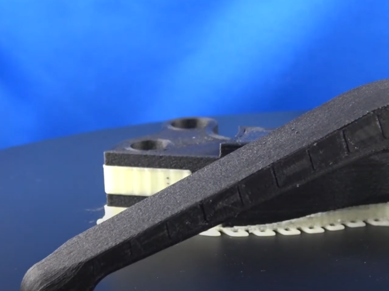 Pièces imprimées en 3D avec le filament 3NTR Carbon+