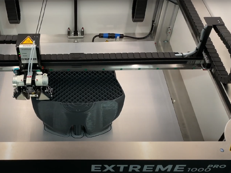 3D-Druck mit dem Builder Extreme 1000 PRO Drucker