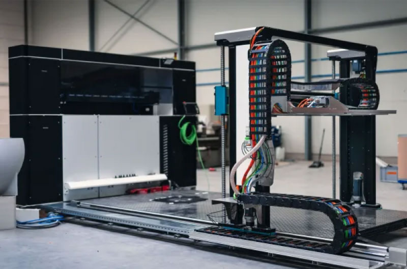 Der Großformat-3D-Drucker zeichnet sich durch sein kompaktes und modulares Design aus.