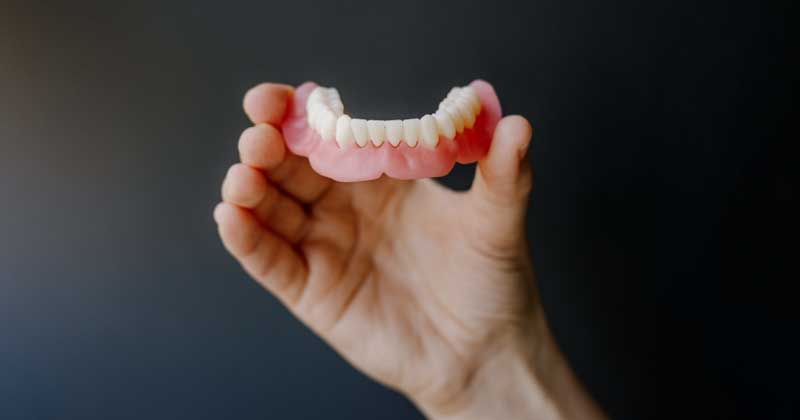 Piezas impresas con la resina dental Freeprint Denture Impact. Fuente: Detax