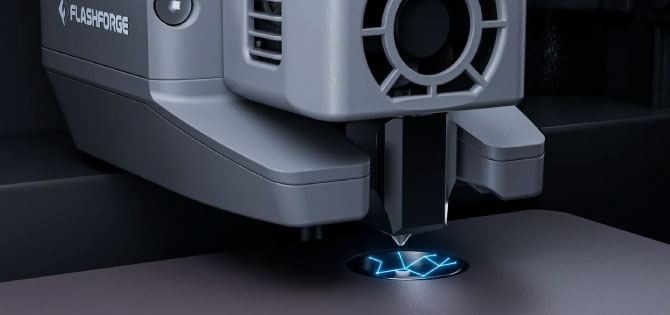 La impresora 3D Creator 5 incorpora calibración automática de offset en múltiples cabezales, garantizando precisión y consistencia en cada impresión.