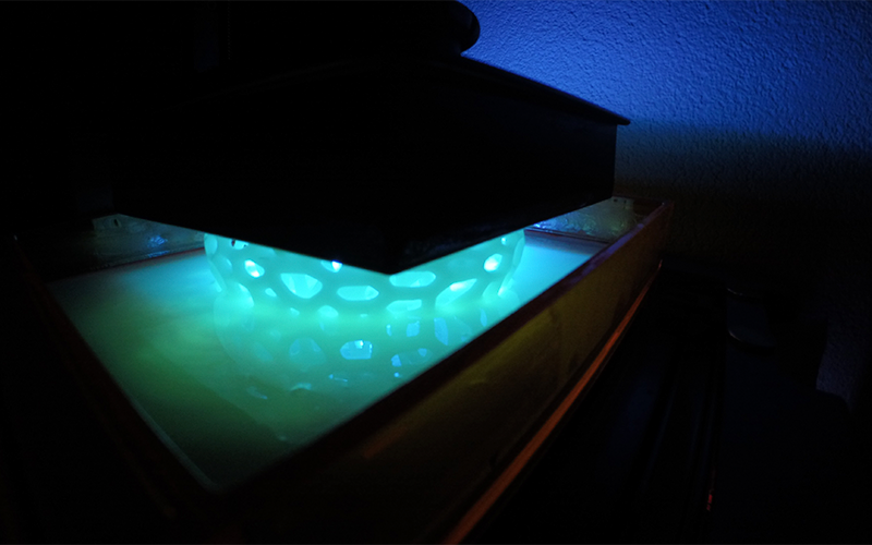 Pezzi che brillano al buio stampati in 3D con la resina Hazard Glow