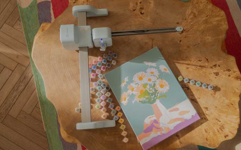 Con la LOKLIK iPaint se pueden crear lienzos para pintura por números.