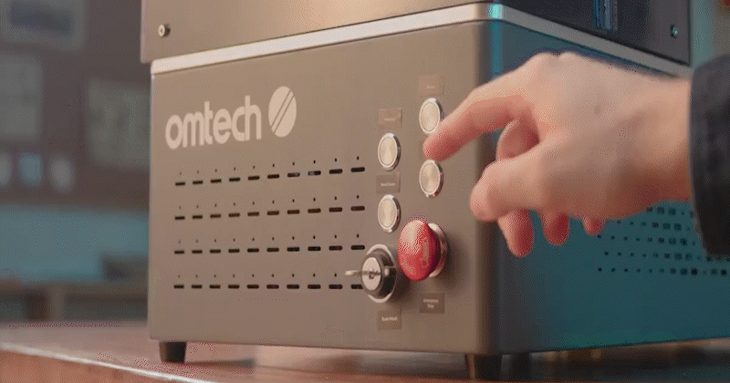 Gammes de graveuses à laser fibre OMTech