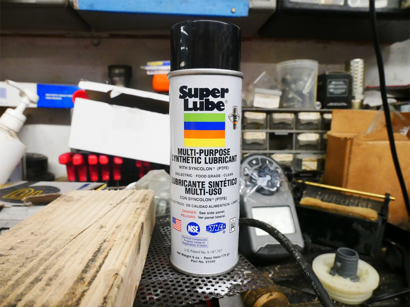 The SuperLube lubricant in aerosol format