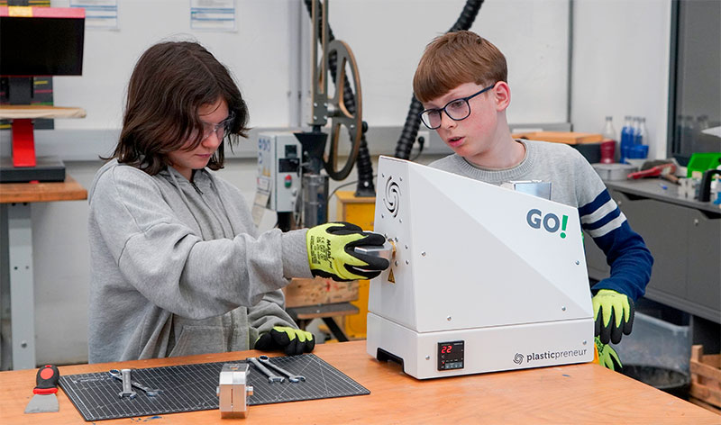 The DEGO! enables the transformation of plastic waste into new materials, supporting meaningful hands-on learning