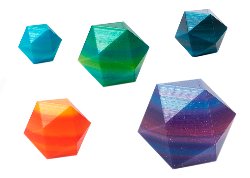 Pièces imprimées en 3D HTPLA multicolores