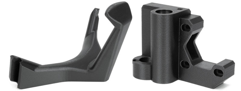 Piezas impresas con el filamento reforzado Prusament PETG-CF