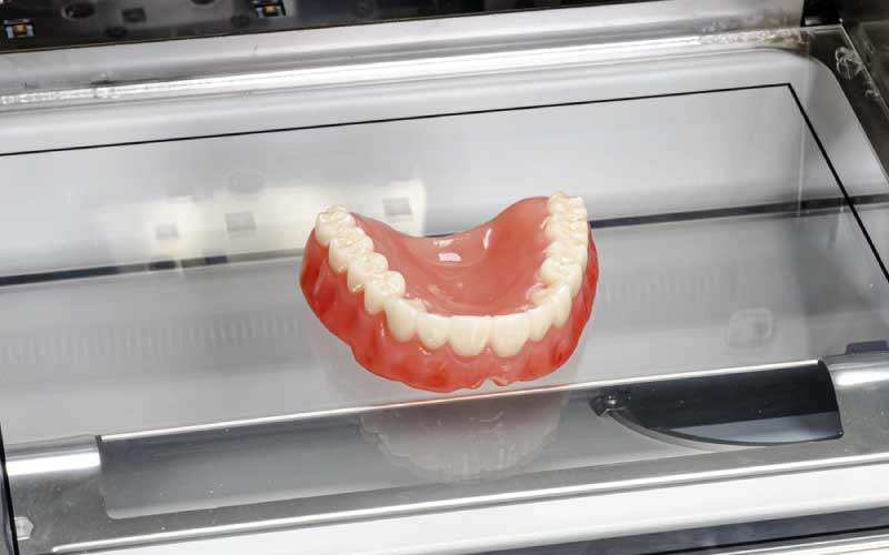 Base de dentier imprimée avec la résine dentaire Denture Base 2.0