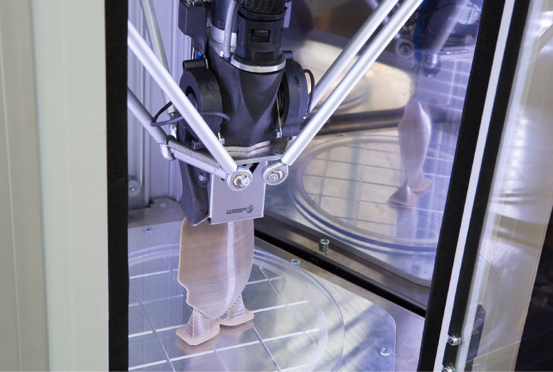 3D-gedruckte Prothese mit dem professionellen Pellet-Drucker Delta WASP 4070 HDP