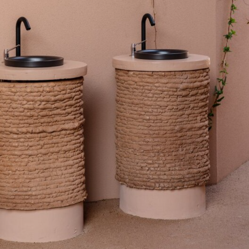 Der Stand-Alone Crane WASP kann auch zur Herstellung von Innenmöbeln verwendet werden