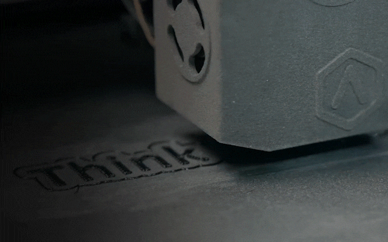 Esperienza di stampa ottimizzata: livellamento automatico, stampa su substrati e funzioni di sicurezza avanzate