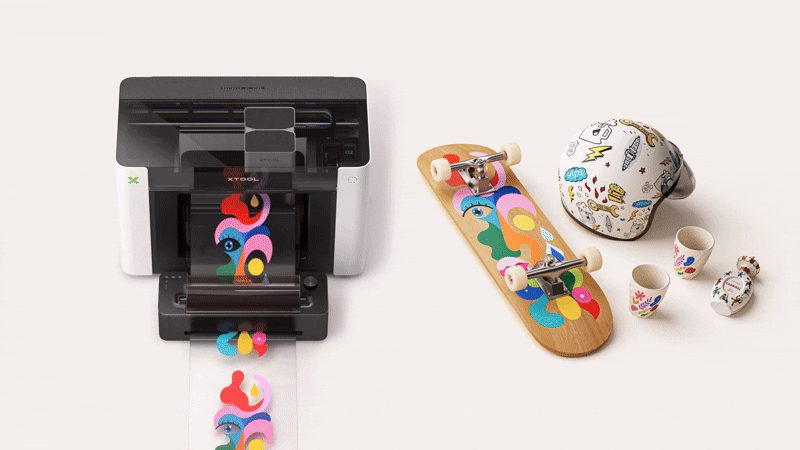 Roll-to-roll UV DTF printing makes it possible to produce up to 15 m of uninterrupted transfers, combining feeding and lamination to streamline high-volume production of custom stickers, labels and branded decals.